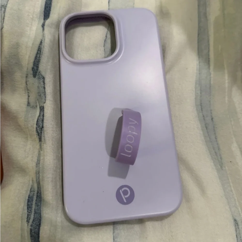 iPhone 14 Pro  Loopy Silicone Phone Case with Finger Ring Strap - Lavender